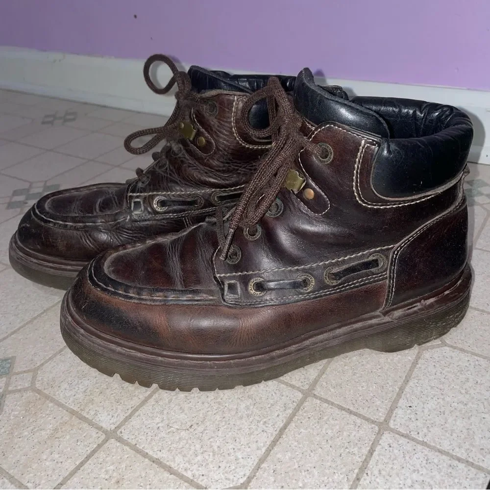 Vtg Dr Martens Doc Leather Boots England Lace Up 8460 Brown Mens Sz 8 UK 9 US